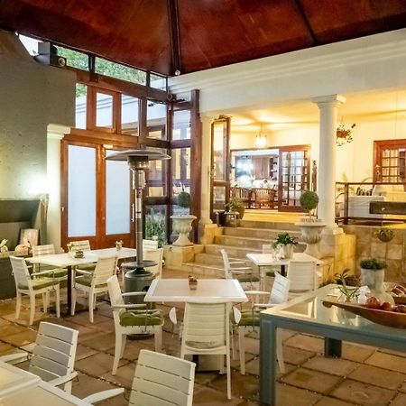 Spacube Luxury Suites And Spa Pretoria-Noord エクステリア 写真