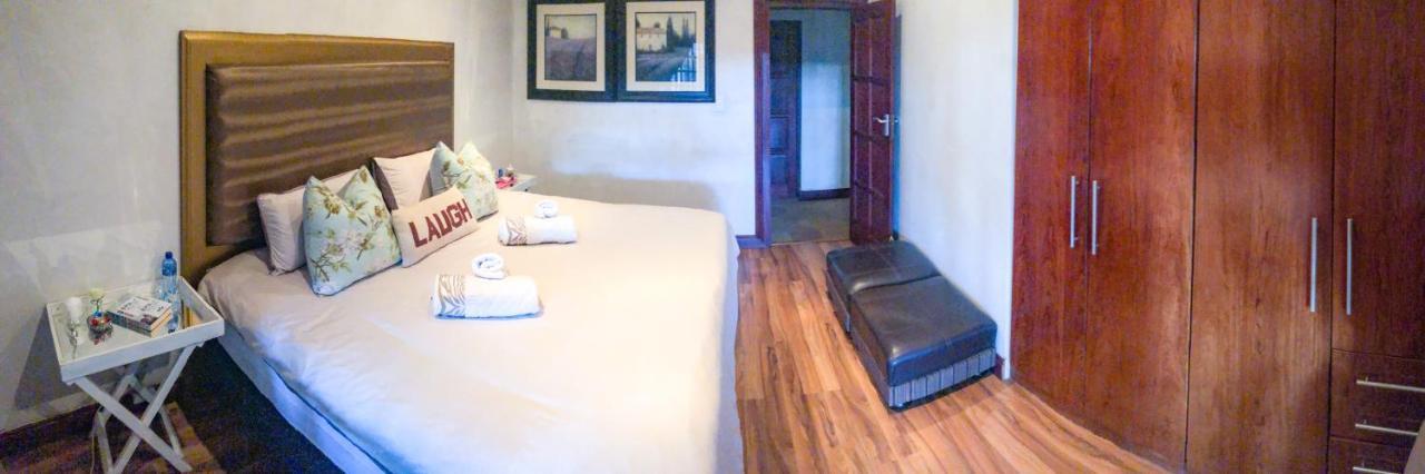 Spacube Luxury Suites And Spa Pretoria-Noord エクステリア 写真