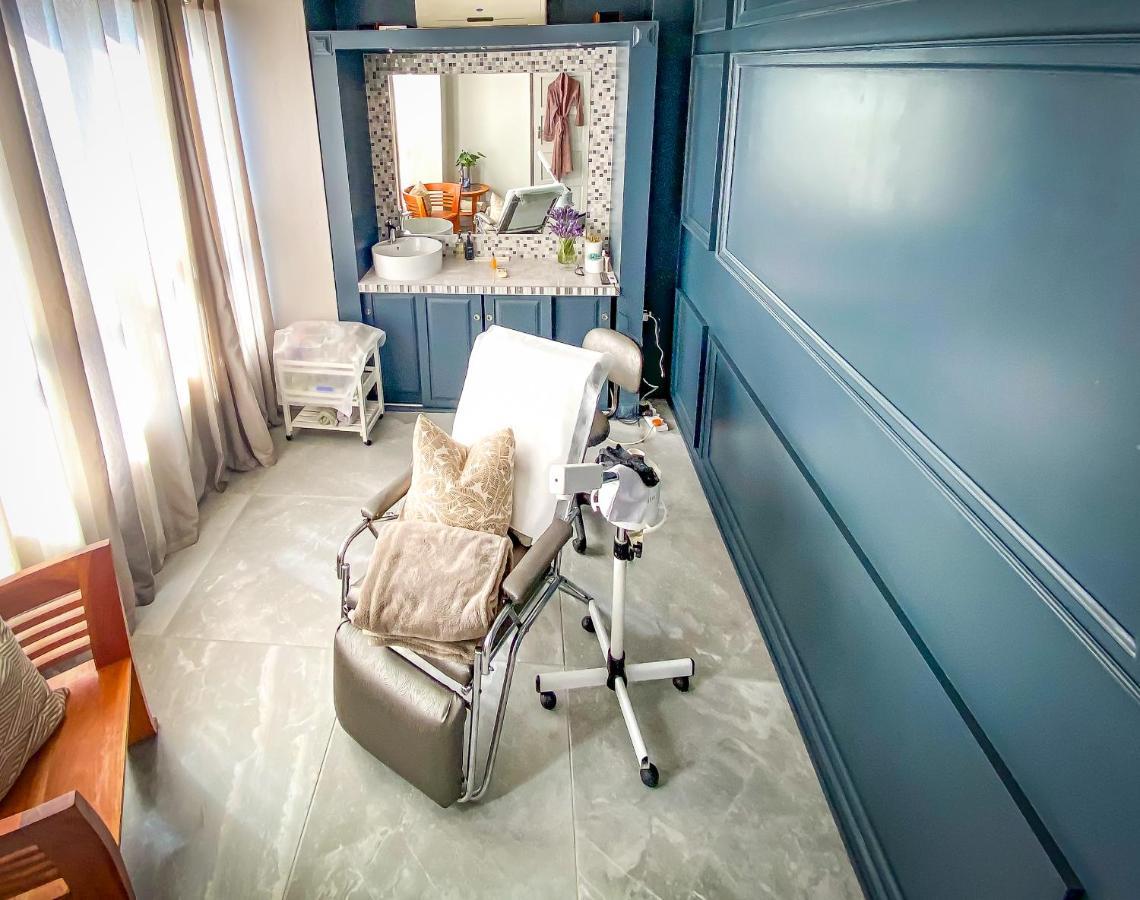 Spacube Luxury Suites And Spa Pretoria-Noord エクステリア 写真