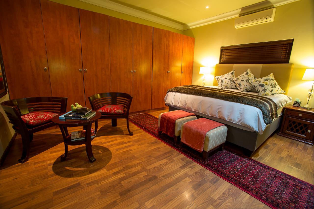 Spacube Luxury Suites And Spa Pretoria-Noord エクステリア 写真