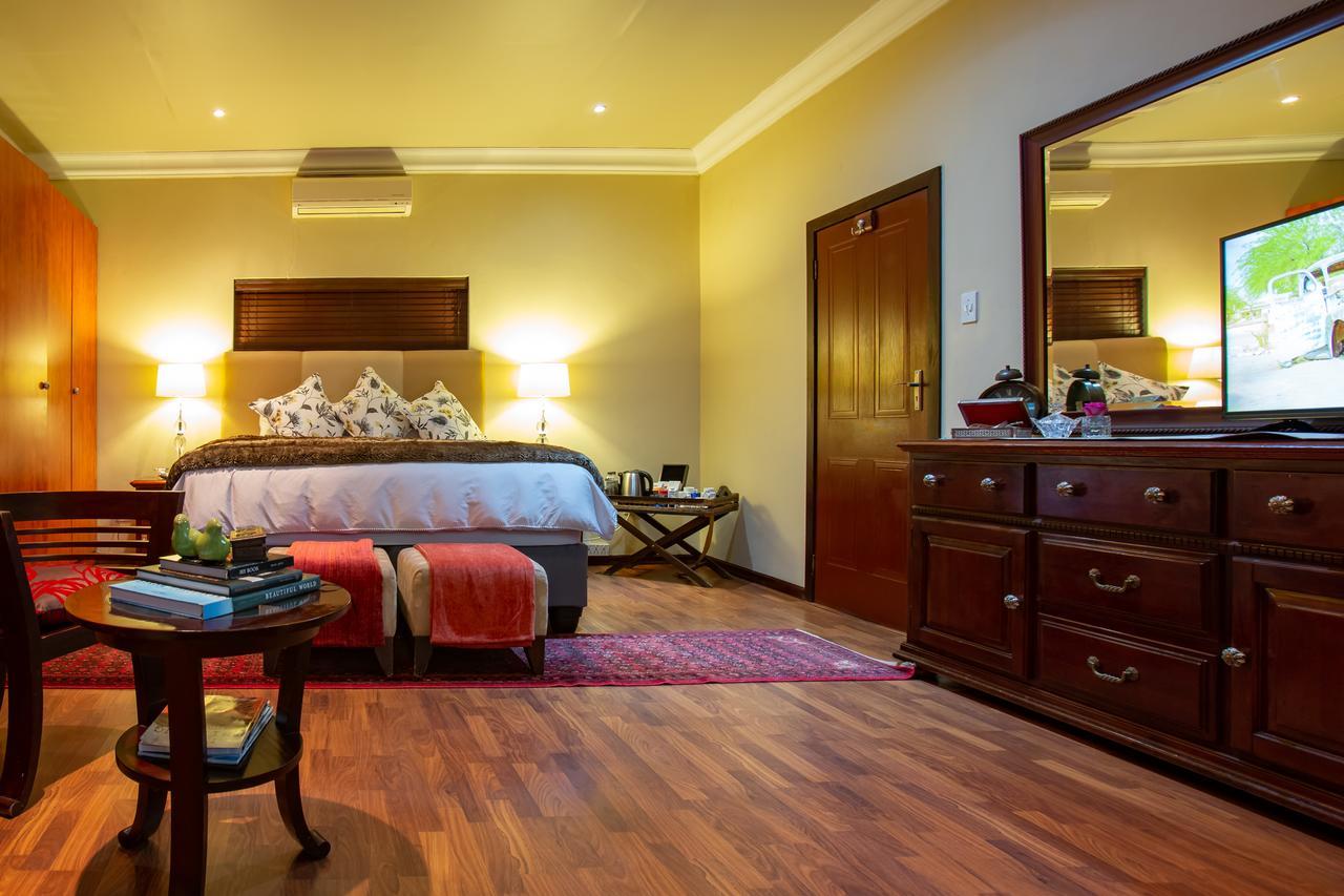 Spacube Luxury Suites And Spa Pretoria-Noord エクステリア 写真